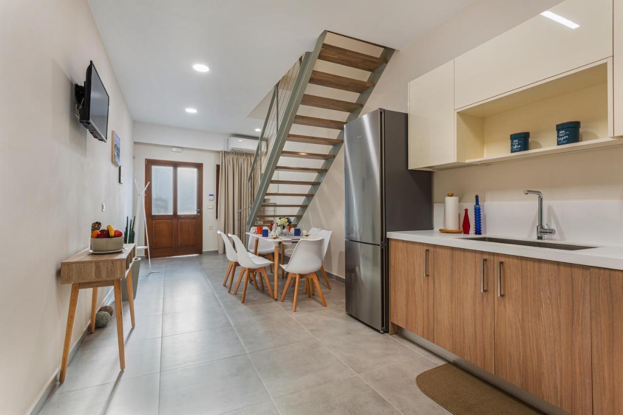 Gallery Art Apartment Chania Crete Chrissi Akti Chania Exterior foto